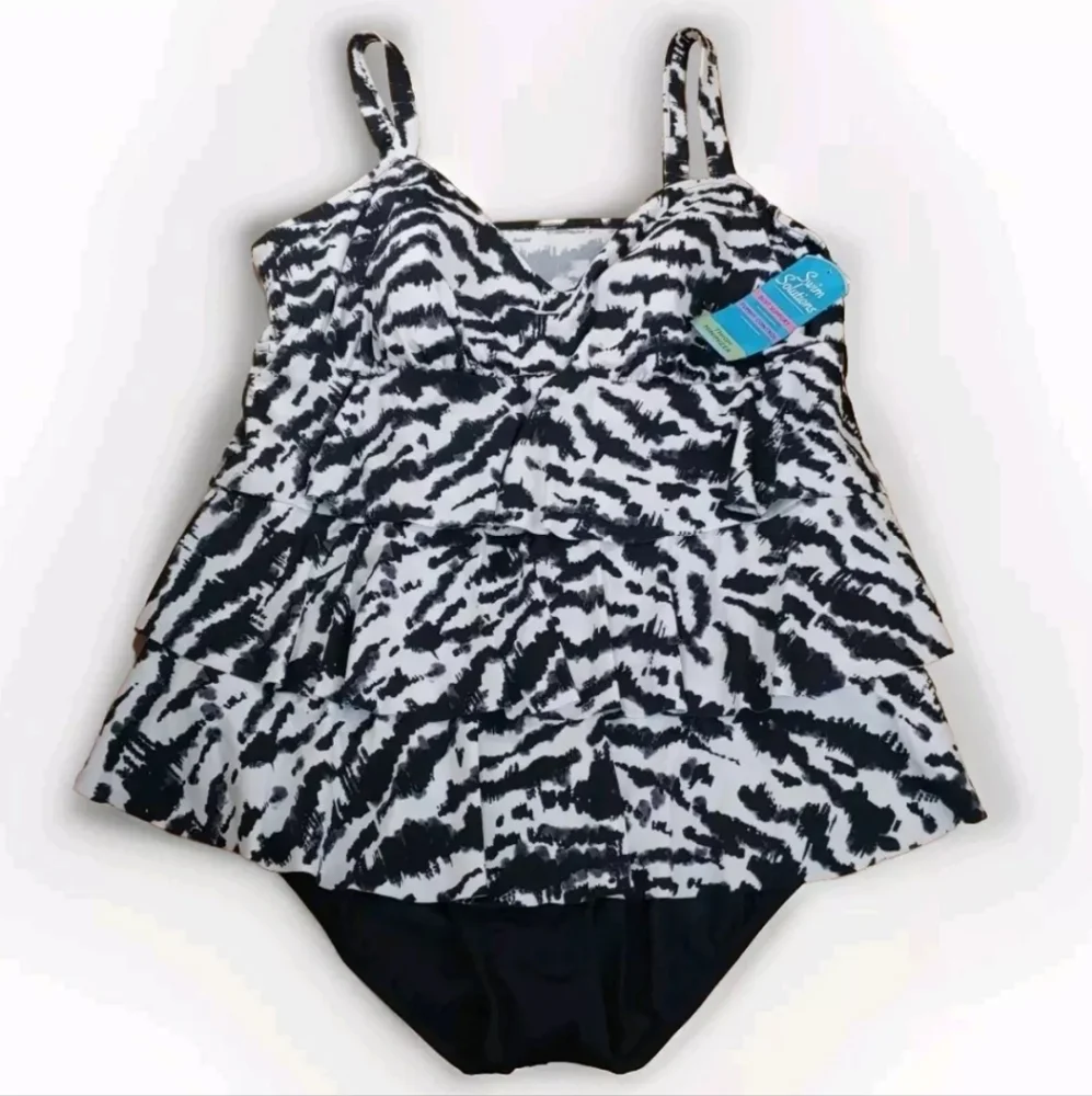 Swim Solutions Tummy Control V-neck One Pc Swimsuit Woman Plus 24W Black Tiered - Picture 5 of 11